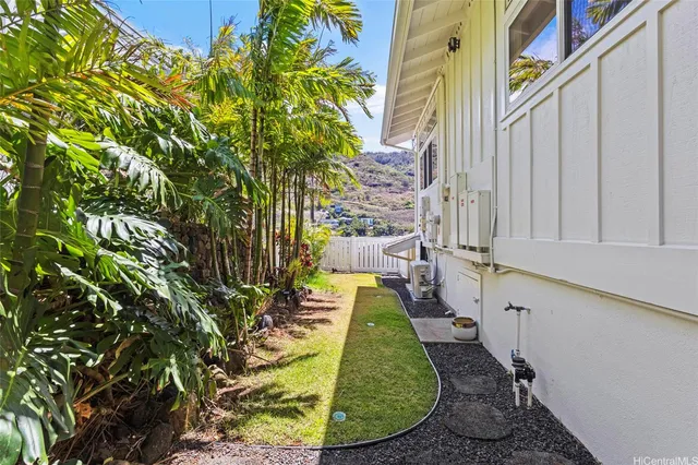 $2,258,000 | 888 Ahuwale Street, Honolulu, HI 96821