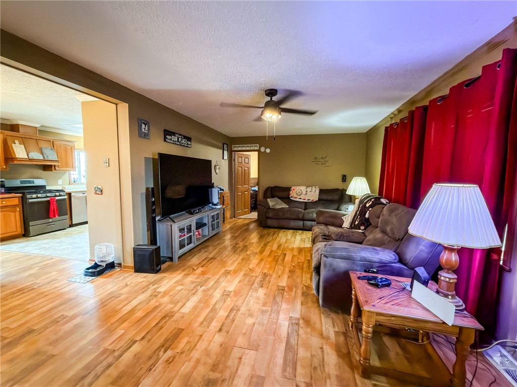 204 West Pine Street Calhoun, IL 62419 - Photo 7 of 46