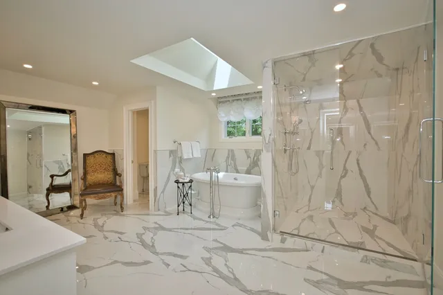 $2,750,000 | 560 Jacqulyn Lane, Lake Forest, IL 60045