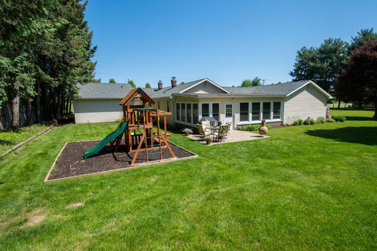15242 Brick Road Granger, IN 46530 - Photo 21 of 27