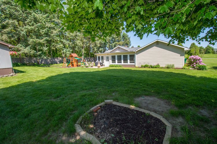 15242 Brick Road Granger, IN 46530 - Photo 22 of 27