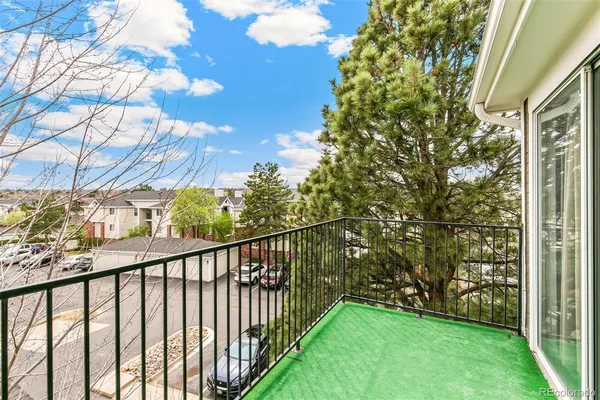 a view of yard from balcony