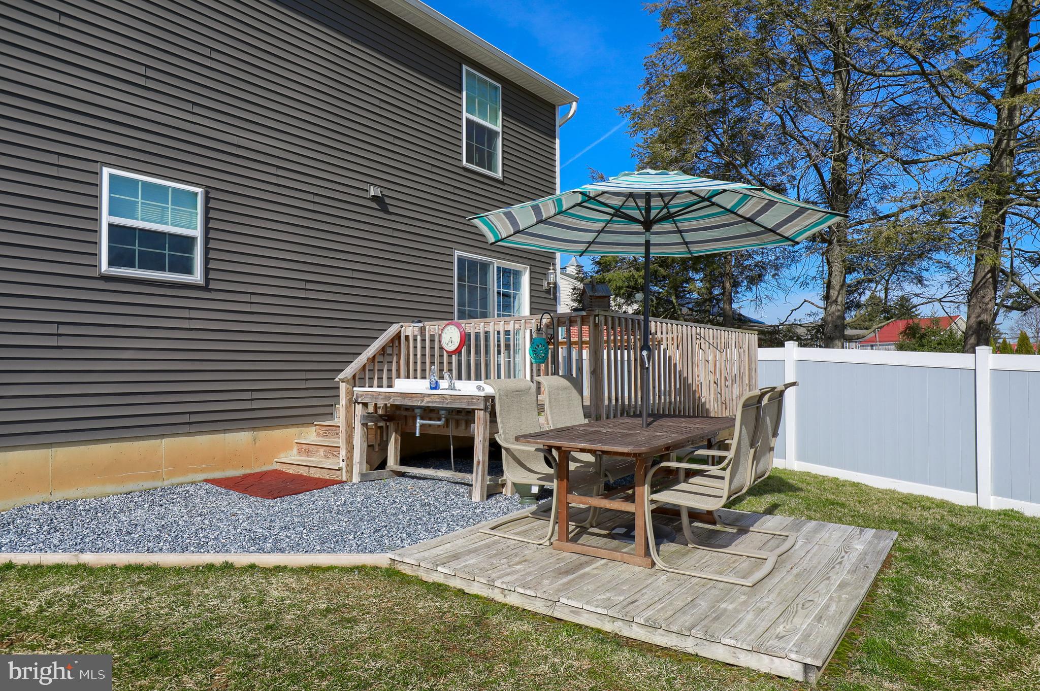 883 Central Manor Road Lancaster, PA 17603 - Photo 39 of 49