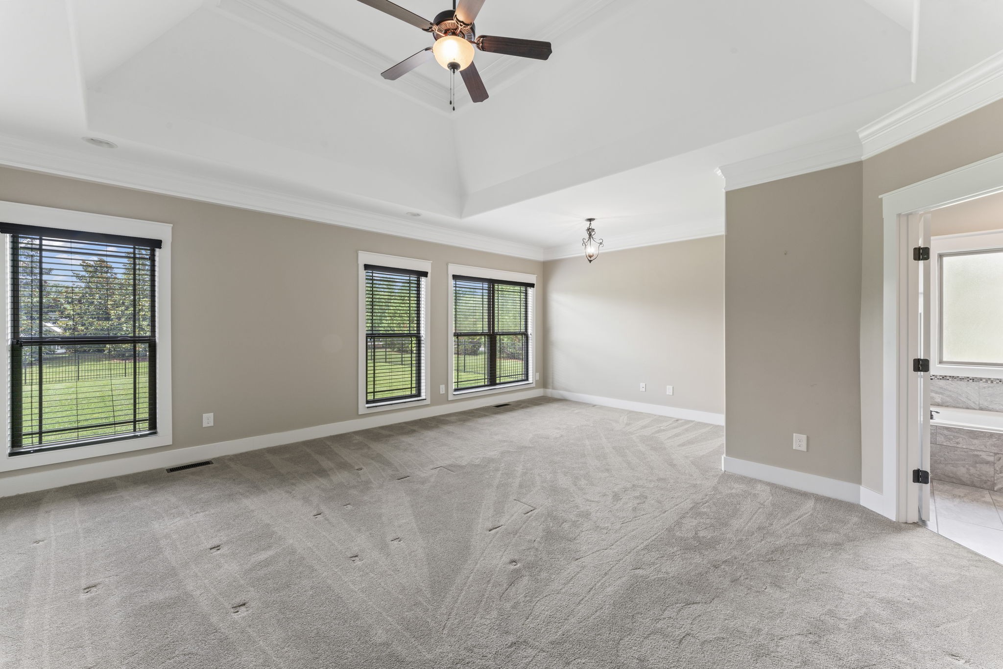 523 Urlacher Drive Murfreesboro, TN 37129 - Photo 18 of 45 a view of an empty room with a window