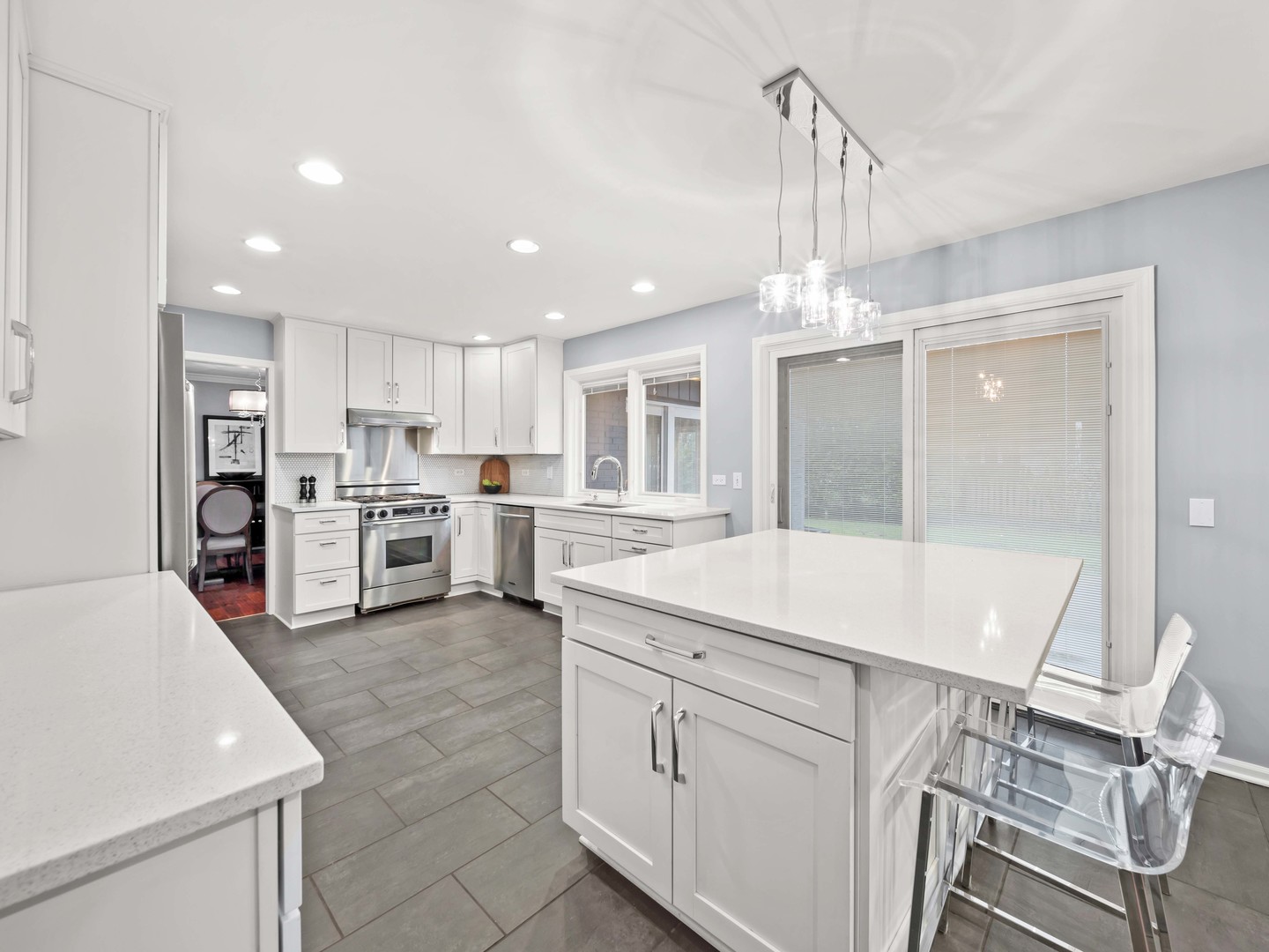 2409 The Strand Northbrook, IL 60062 - Photo 14 of 45