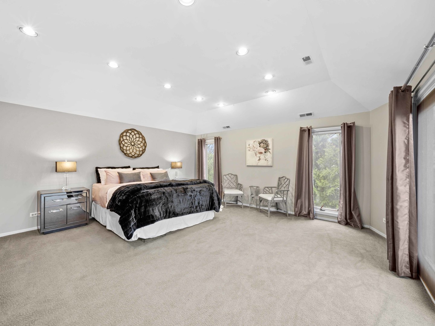 2409 The Strand Northbrook, IL 60062 - Photo 22 of 45