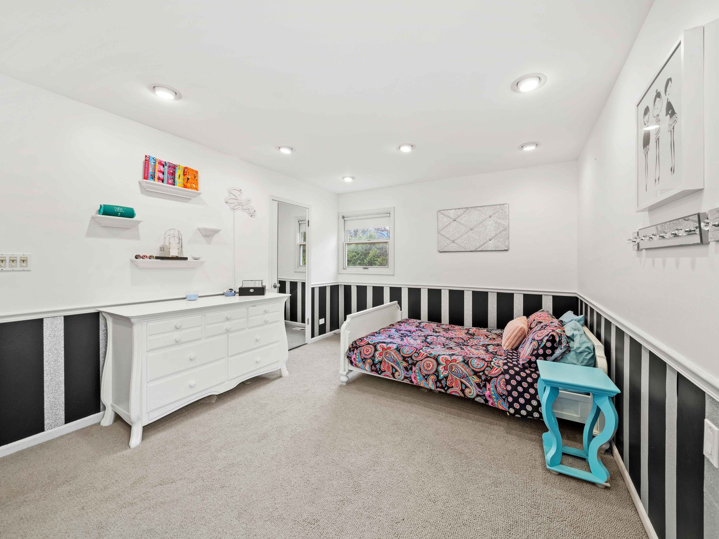 2409 The Strand Northbrook, IL 60062 - Photo 28 of 45