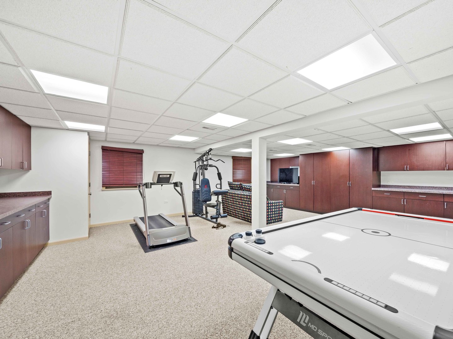 2409 The Strand Northbrook, IL 60062 - Photo 34 of 45