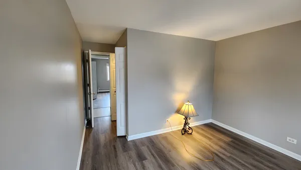 $1,895 | 400 Echo Lane, Unit 4, Aurora, IL 60504