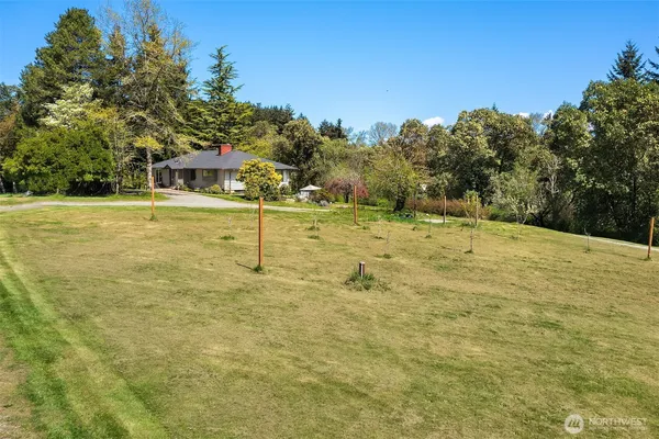 $1,700,000 | 12504 Southwest 232nd Street, Vashon, WA 98070