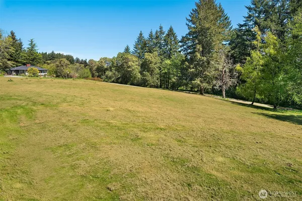 $1,700,000 | 12504 Southwest 232nd Street, Vashon, WA 98070