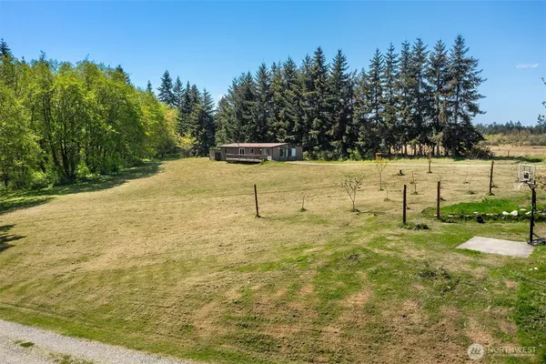 $1,700,000 | 12504 Southwest 232nd Street, Vashon, WA 98070