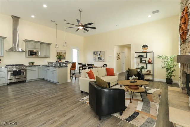 $3,100 | 1409 Denver Street, Boulder City, NV 89005