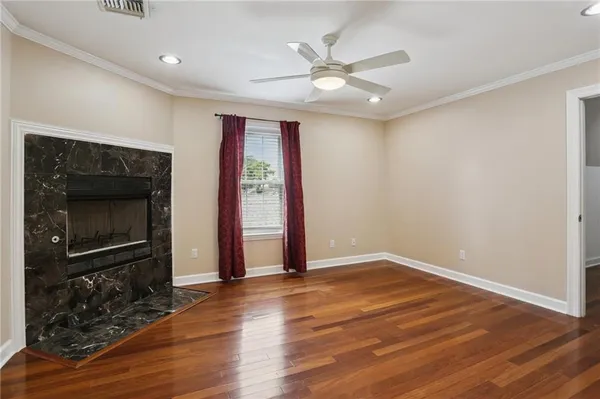 $3,400 | 661 East William David Parkway, Metairie, LA 70005