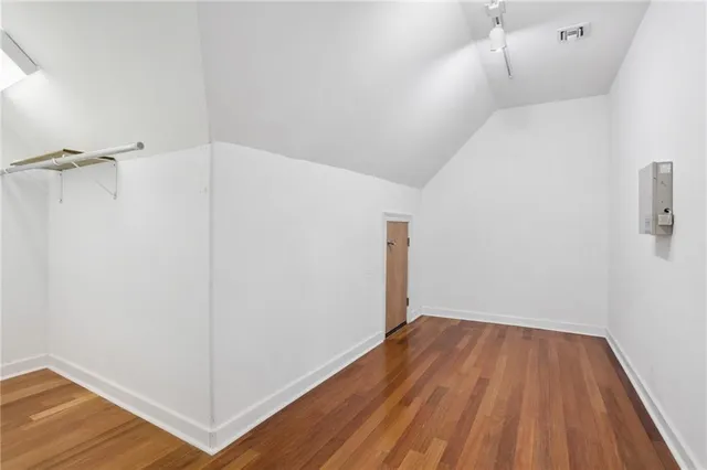 $3,400 | 661 East William David Parkway, Metairie, LA 70005