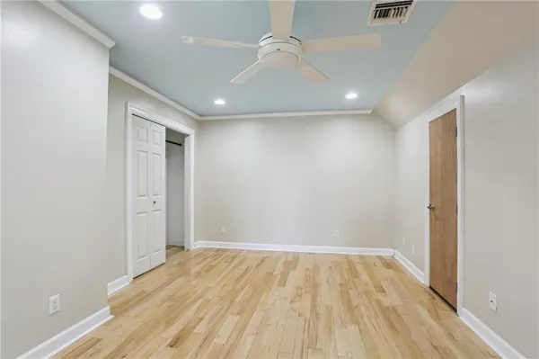 $3,400 | 661 East William David Parkway, Metairie, LA 70005