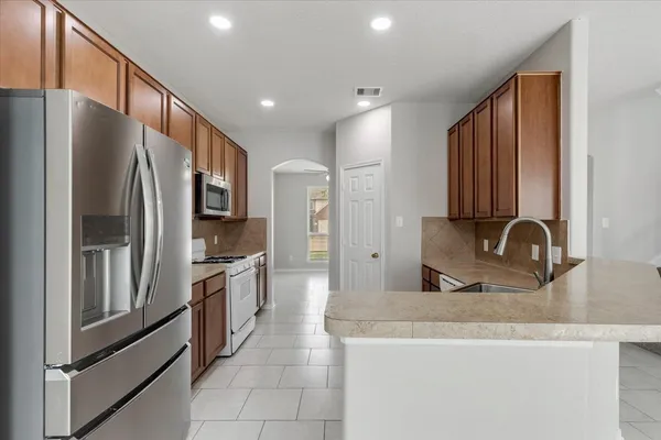 $2,500 | 4810 Vintage Grove Court, Katy, TX 77449