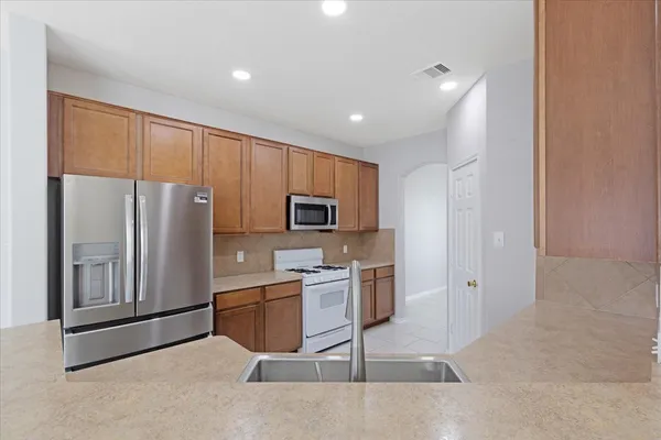 $2,500 | 4810 Vintage Grove Court, Katy, TX 77449