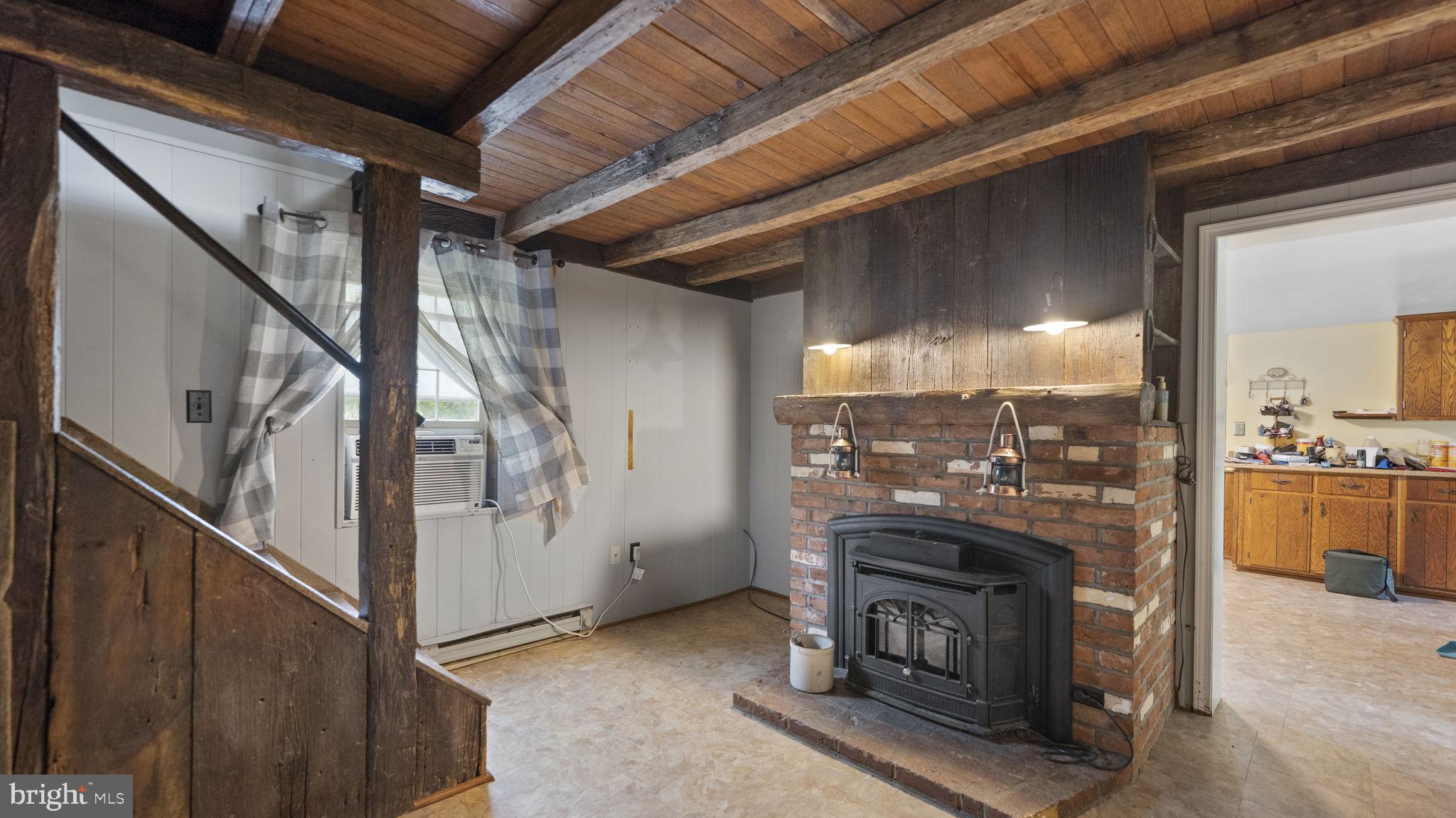 1817 Old Washington Road Westminster, MD 21157 - Photo 10 of 46 Gallery Image 10