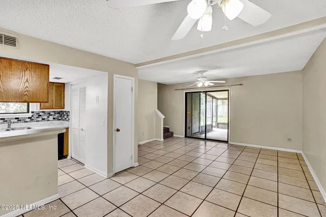 $184,000 | 5587 Greatpine Lane South, Jacksonville, FL 32244