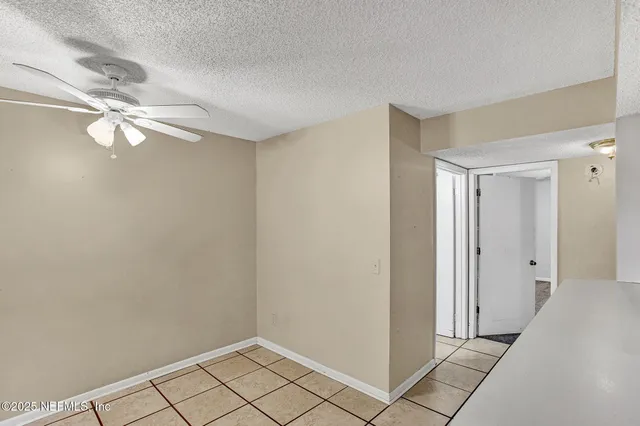 $184,000 | 5587 Greatpine Lane South, Jacksonville, FL 32244