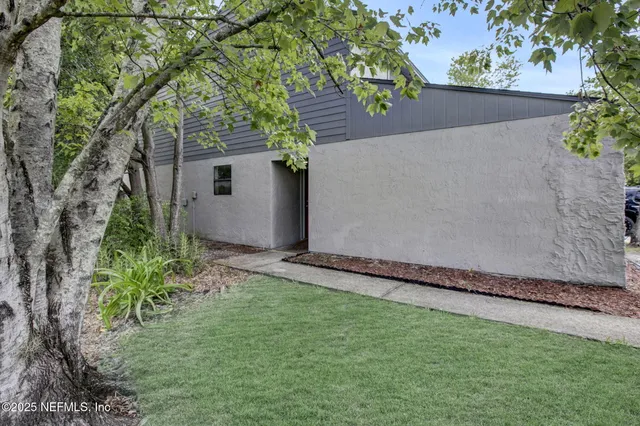 $184,000 | 5587 Greatpine Lane South, Jacksonville, FL 32244