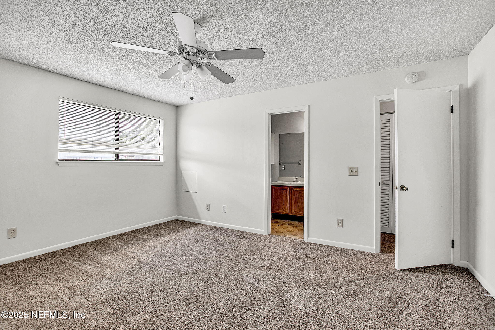 5587 Greatpine Lane South Jacksonville, FL 32244 - Photo 6 of 18 6-web-or-mls-IMG_0237