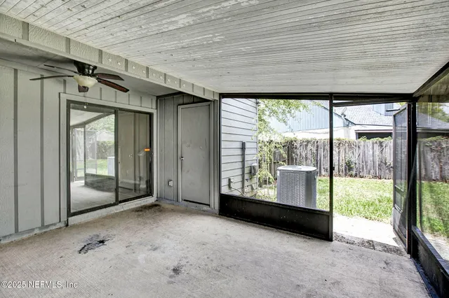 $184,000 | 5587 Greatpine Lane South, Jacksonville, FL 32244