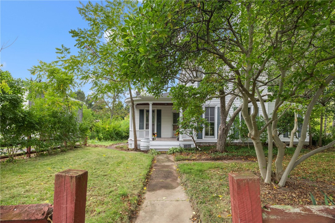 81 Stark Street Waterloo, NY 13165 - Photo 3 of 48