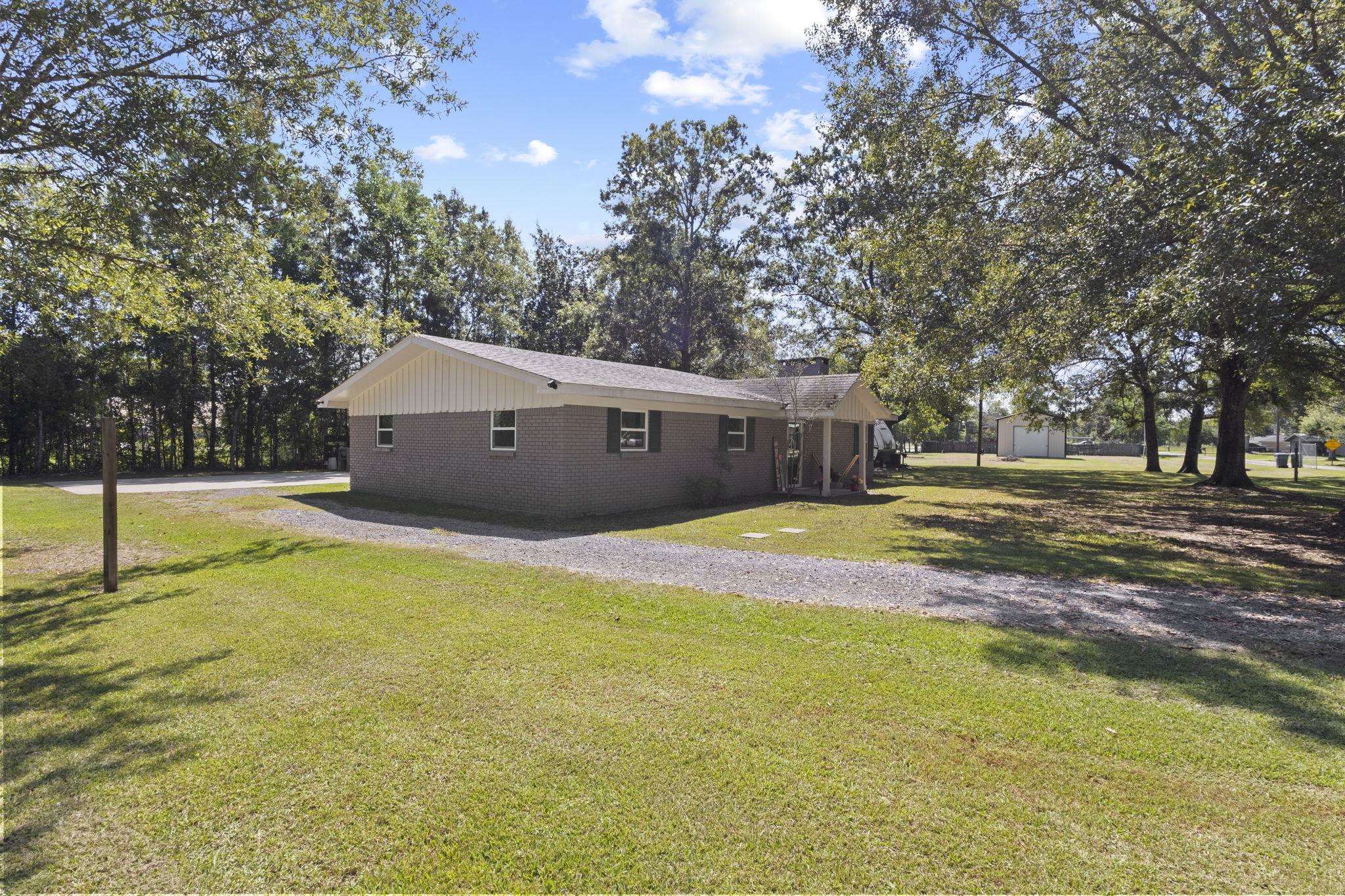 6064 White Oak Road Orange, TX 77632 - Photo 4 of 34