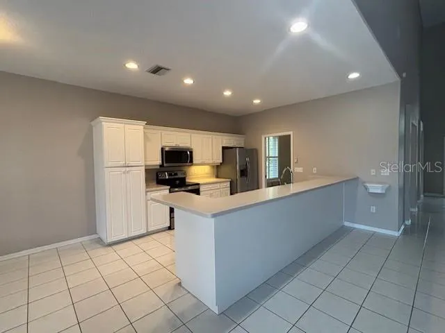 $3,999 | 336 Brookside Court, Palm Harbor, FL 34683