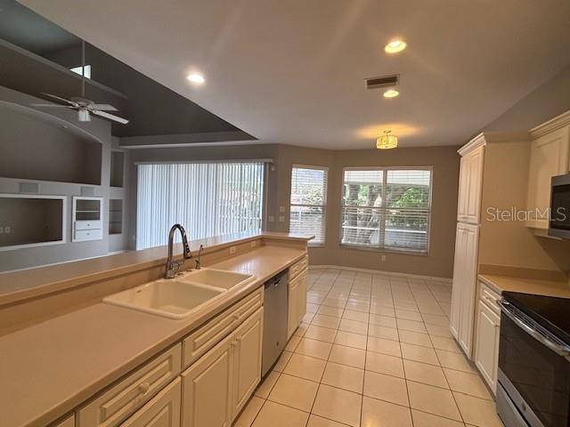 336 Brookside Court Palm Harbor, FL 34683 - Photo 6 of 21