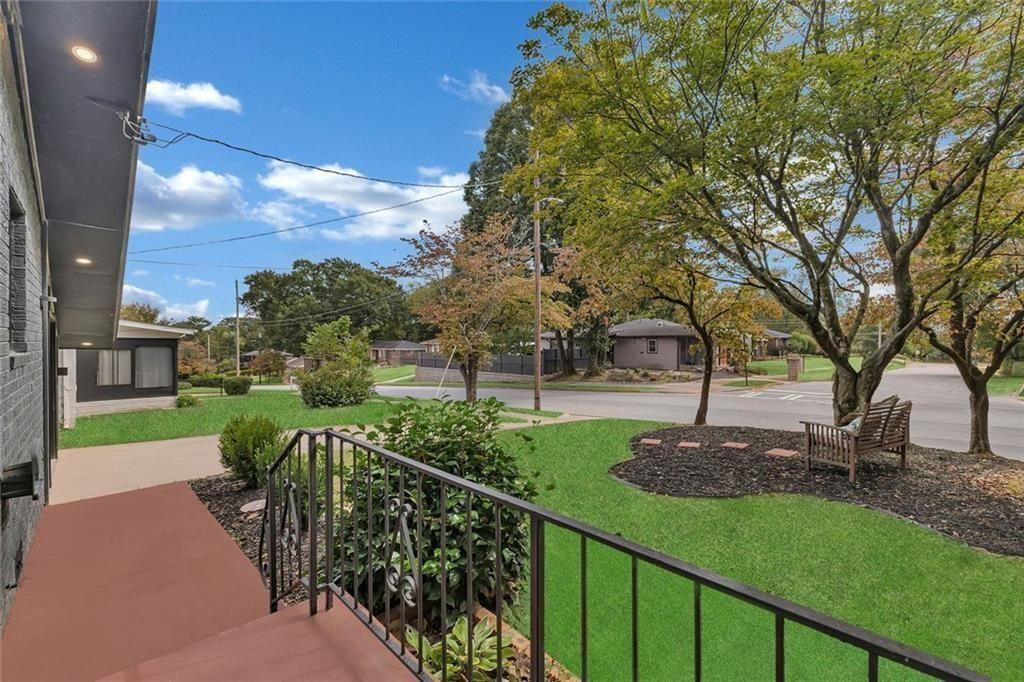 1265 Calhoun Avenue East Point, GA 30344 - Photo 4 of 26