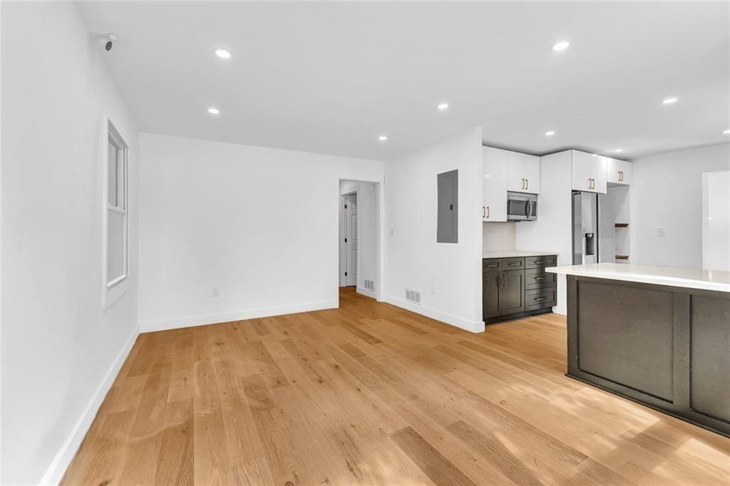 1265 Calhoun Avenue East Point, GA 30344 - Photo 6 of 26