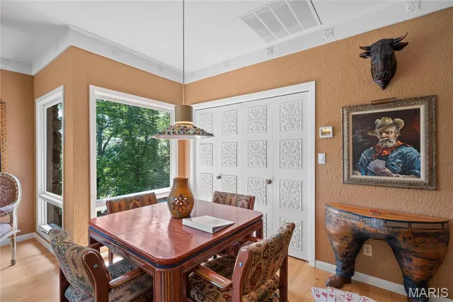 $1,350,000 | 2402 Ripley Route North, Doniphan, MO 63935