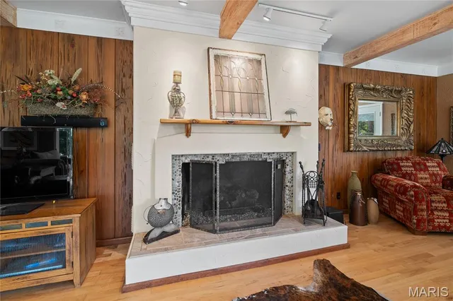 $1,350,000 | 2402 Ripley Route North, Doniphan, MO 63935