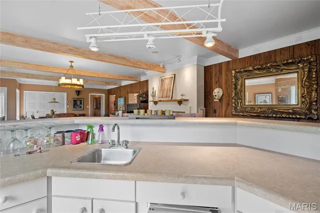 $1,350,000 | 2402 Ripley Route North, Doniphan, MO 63935