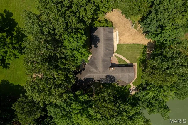 $1,350,000 | 2402 Ripley Route North, Doniphan, MO 63935