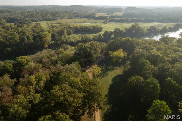 $1,350,000 | 2402 Ripley Route North, Doniphan, MO 63935