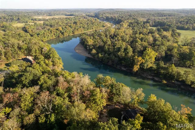 $1,350,000 | 2402 Ripley Route North, Doniphan, MO 63935