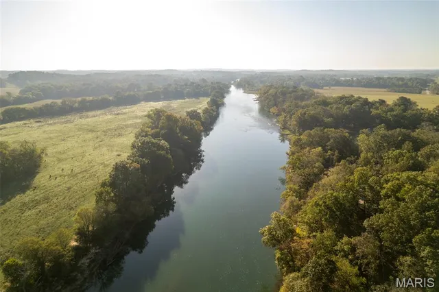 $1,350,000 | 2402 Ripley Route North, Doniphan, MO 63935