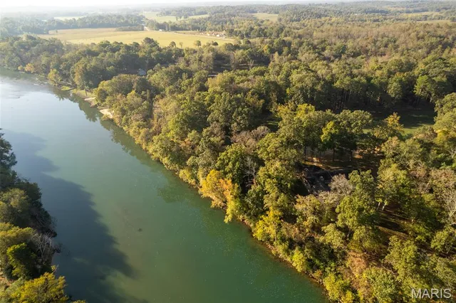 $1,350,000 | 2402 Ripley Route North, Doniphan, MO 63935