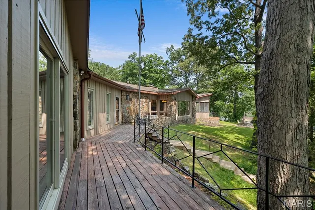 $1,350,000 | 2402 Ripley Route North, Doniphan, MO 63935