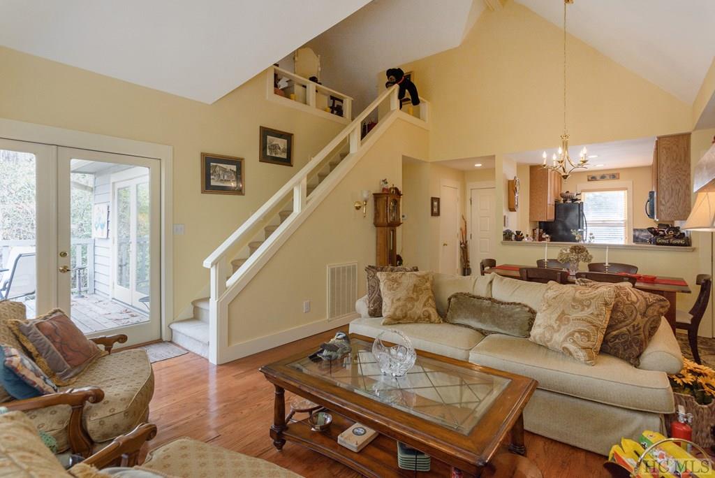 55 Chestnut Ridge, Unit 6 Sapphire, NC 28774 - Photo 5 of 33 Gallery Image 5