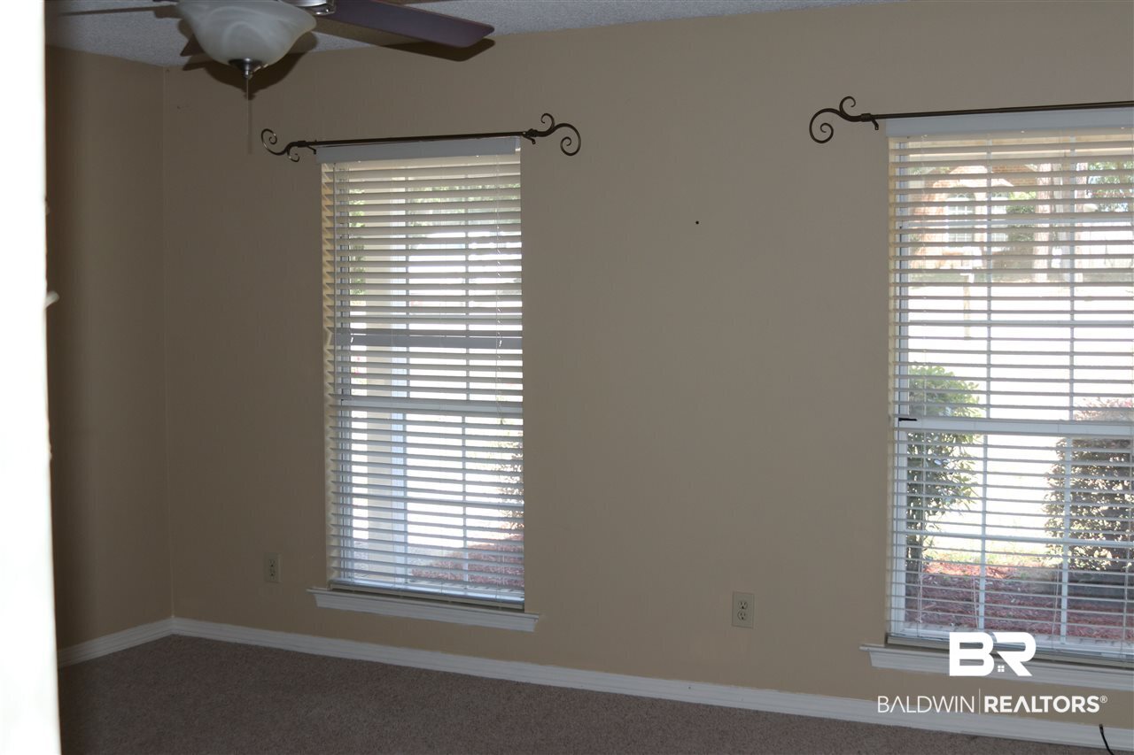 169 Lakeview Loop Daphne, AL 36526 - Photo 7 of 15