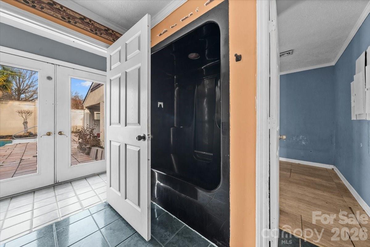 444 Craven Street Star, NC 27356 - Photo 35 of 48 a view of a hallway with a elevator