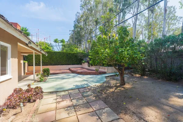 $4,840 | 218 Calle De Arboles, Redondo Beach, CA 90277