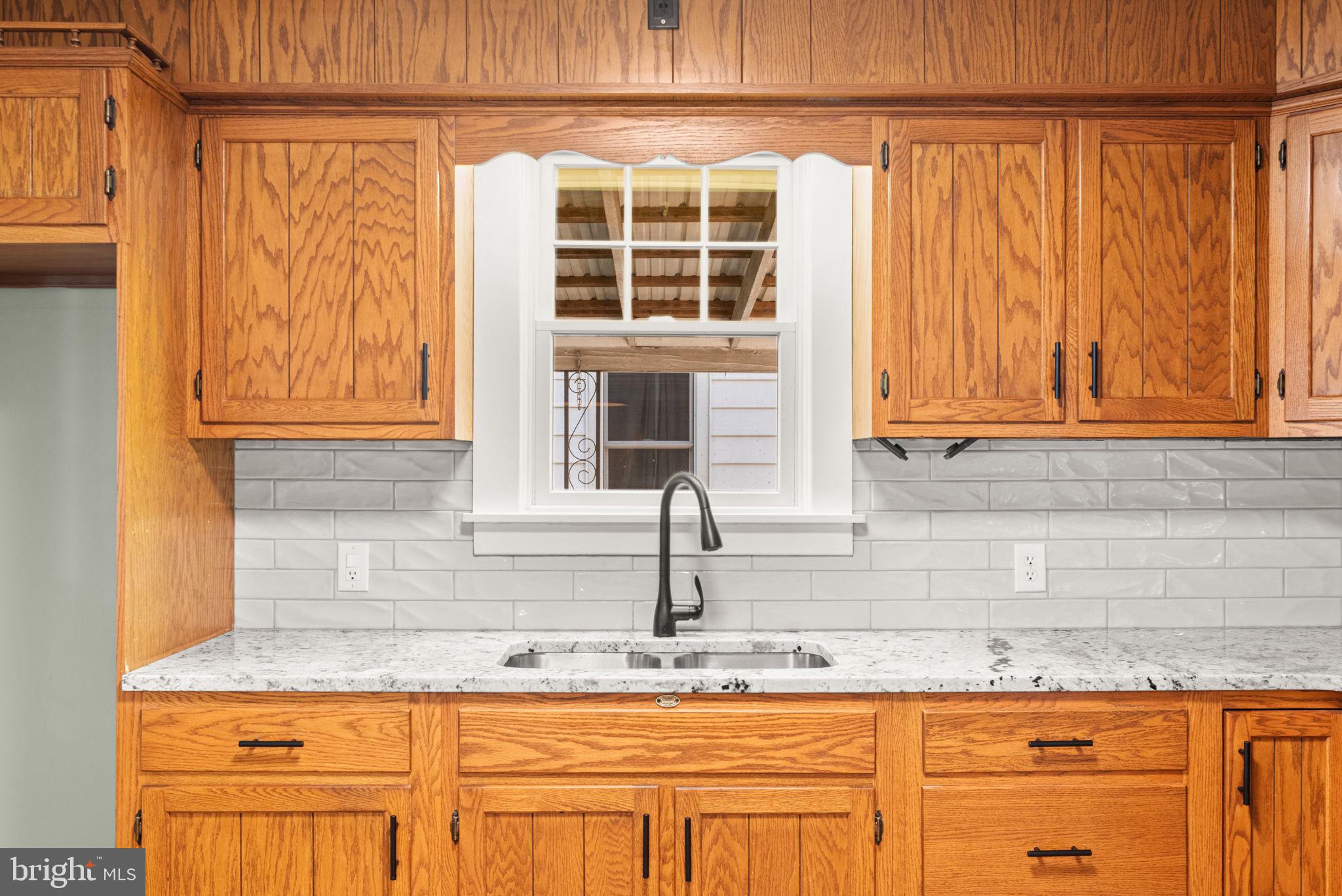 1833 Spring Road Carlisle, PA 17013 - Photo 11 of 30 Gallery Image 11