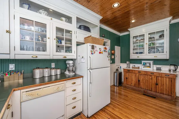 $425,000 | 401 Johnston Street, St. George, SC 29477