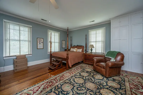 $425,000 | 401 Johnston Street, St. George, SC 29477